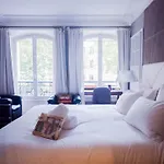 Pic De Notre Dame, Charming Suites Paris