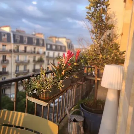 Pic De Notre Dame, Charming Parigi
