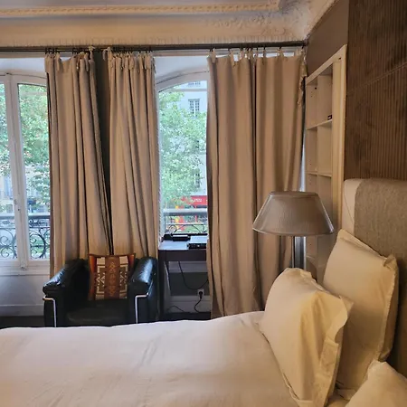 Apartment Pic De Notre Dame, Charming